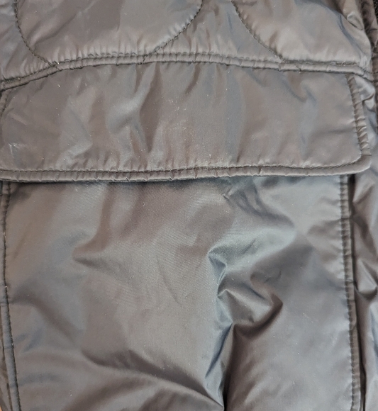 Old Navy, puffer jacket, black,.girls size 6/7 - Picture 4 of 5